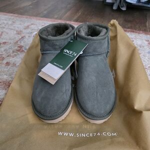 UGG Green Ankle Boots, Each Boot Is Hand Crafted In Australia.